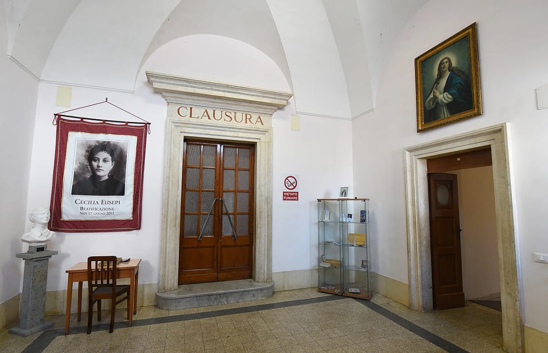 Convento Servi di Maria ingresso clausura